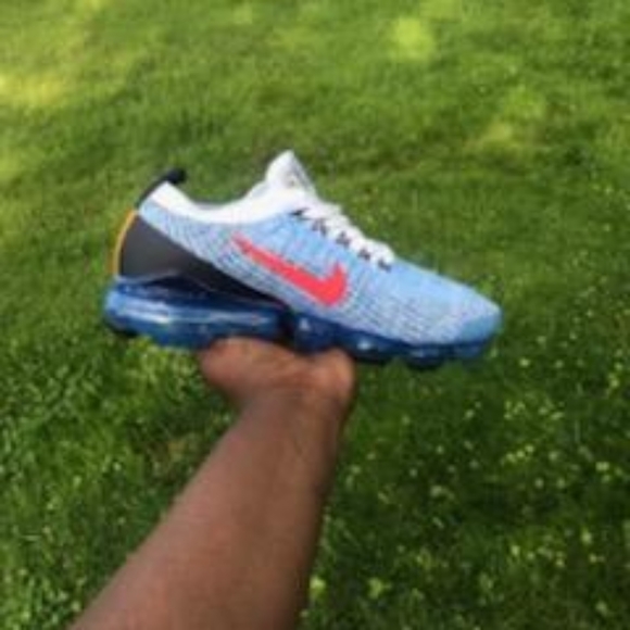 NIKE VAPORMAX - Picture 1 of 1